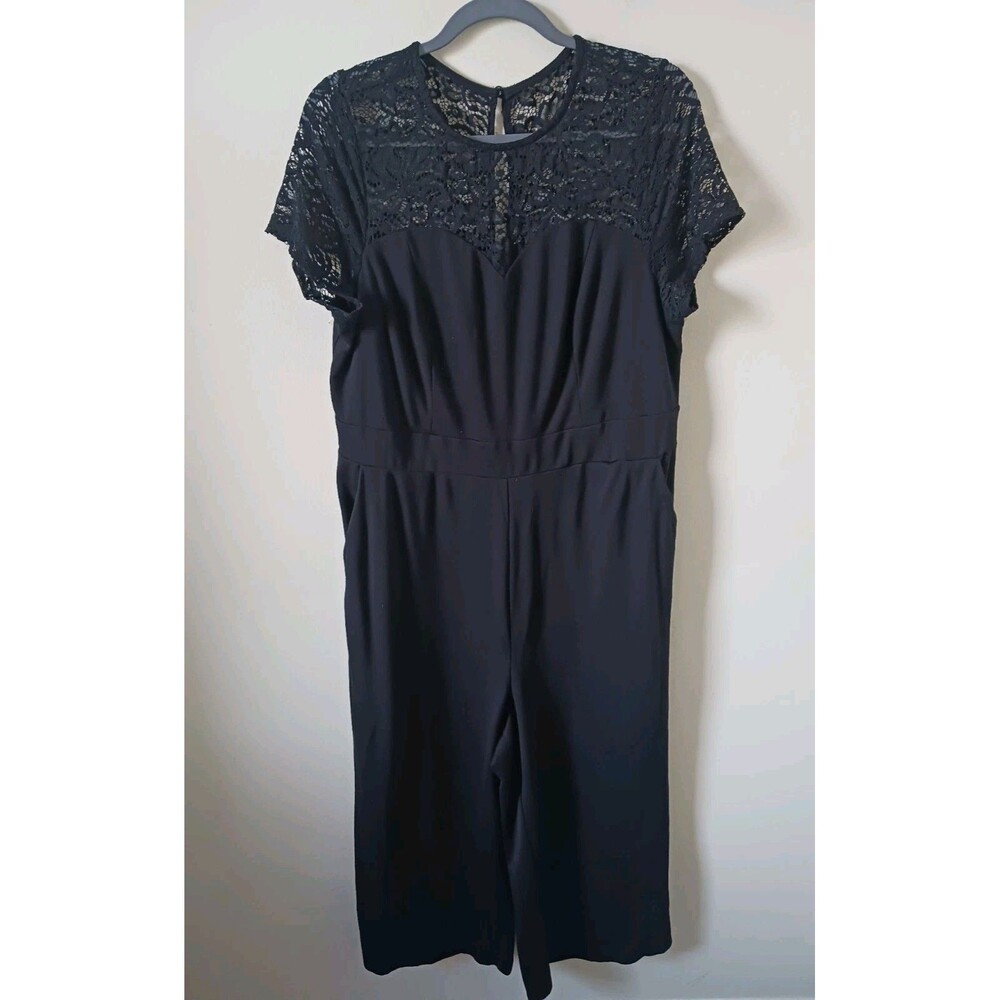 Torrid Wide Leg Jumpsuit Womens‎ Black Lace Trim Short Sleeve Plus Size 1